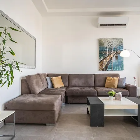 Boutique Sea View Balluta Bay * Saint Julian's