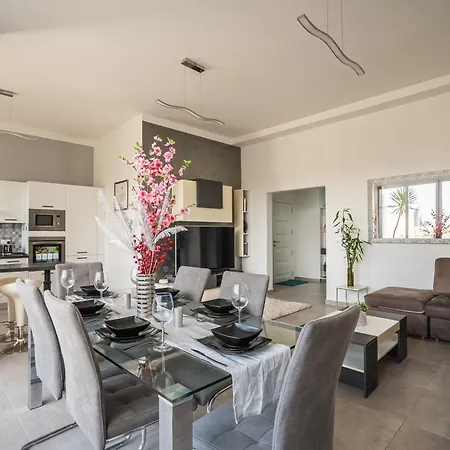 Boutique Sea View Balluta Bay *